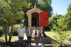 Visita hórreo da Finca de Vista Alegre